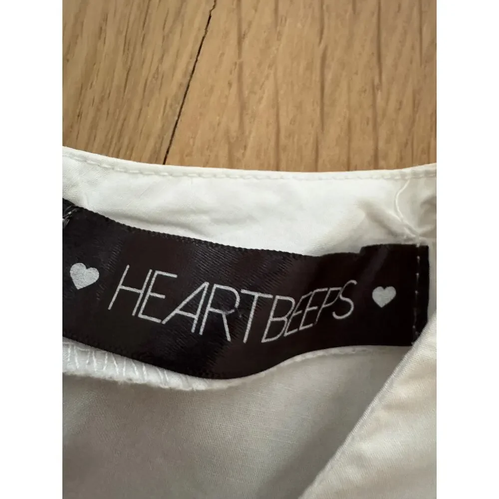 Heartbeeps White Scalloped Poplin Sleveless shirt Size Small - Picture 3 of 5